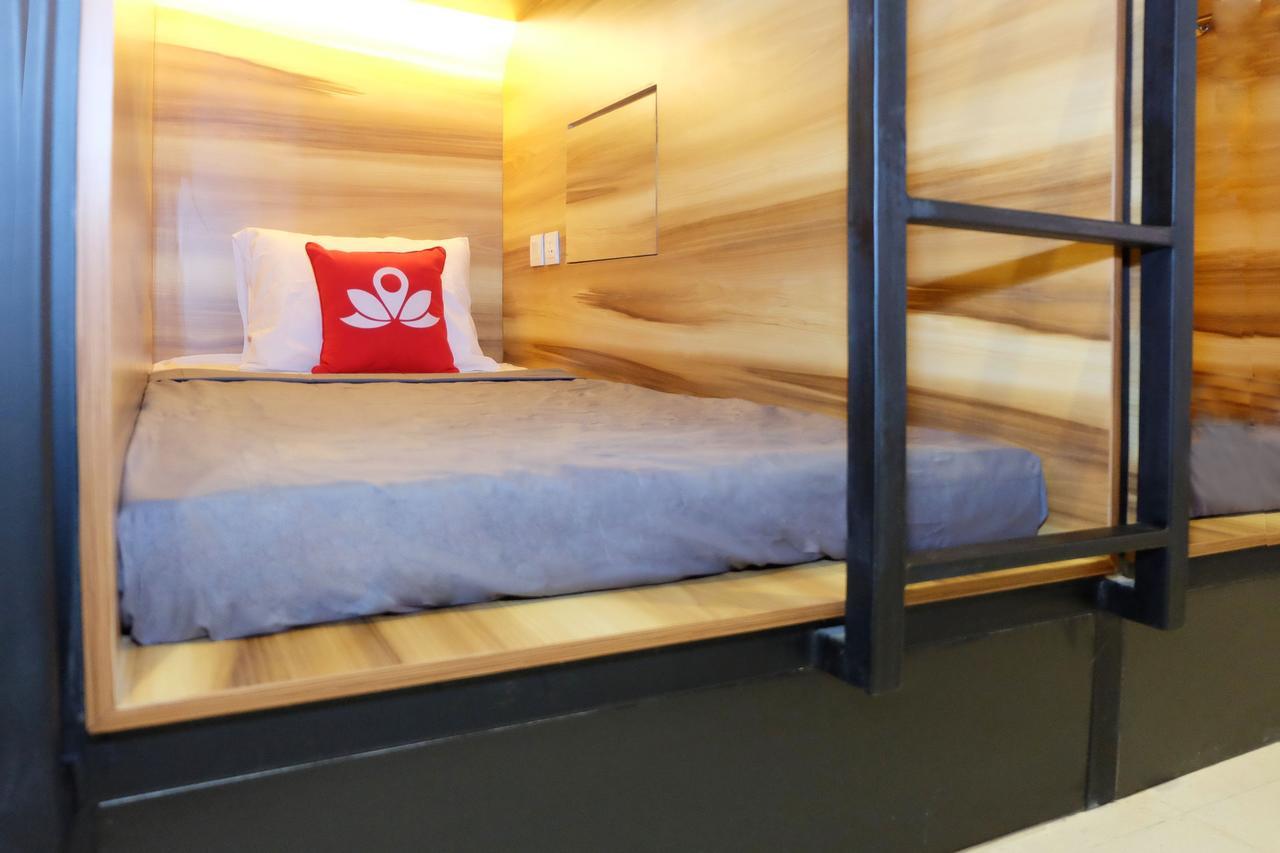 Zen Hostel Gubeng Station Surabaja Zewnętrze zdjęcie